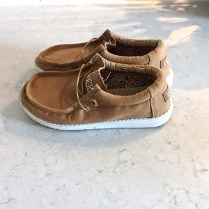 HEYDUDE - Boys' Wally Canvas Washable Slip-On Sneakers - Tan - 2M Youth